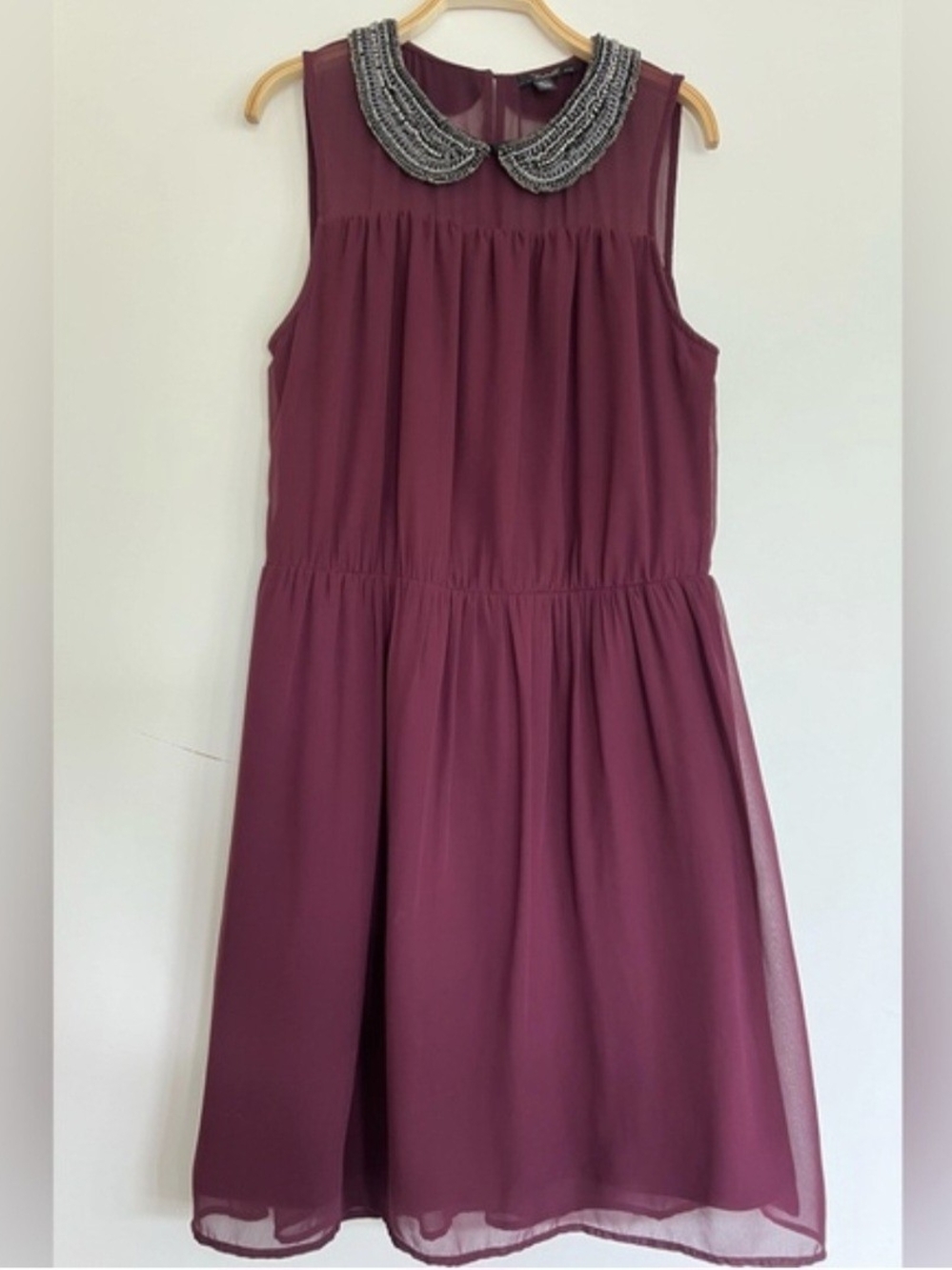 50%off🎊 ZARA Burgundy Dress with Beaded Collar